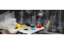 Chemack Rudziniec: zestaw odczynników, zestaw szkła, statywy laboratoryjne, szklane palniki spirytusowe,  zestaw wskaźników, Świat Chemii, Rudziniec
